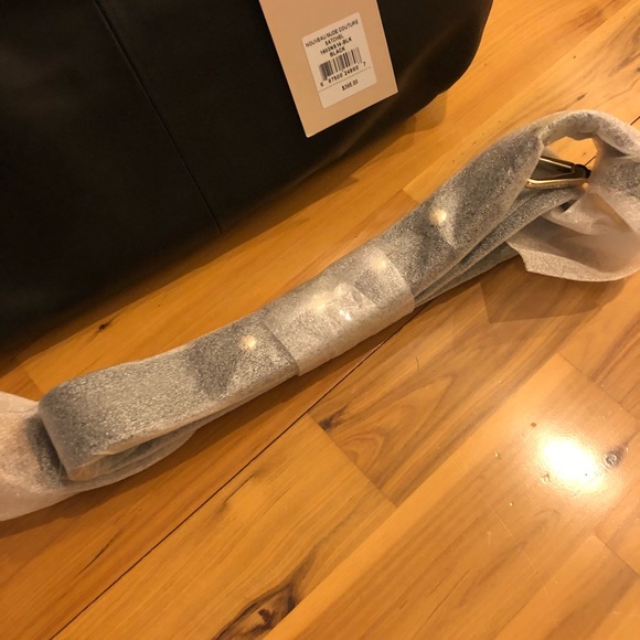 Handbag - Picture 6 of 8